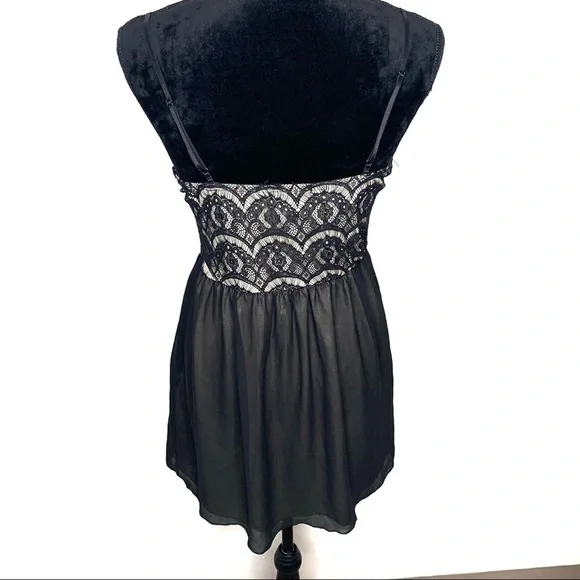 Miss Chievous | Lace | Party Dress - Picture 6 of 9